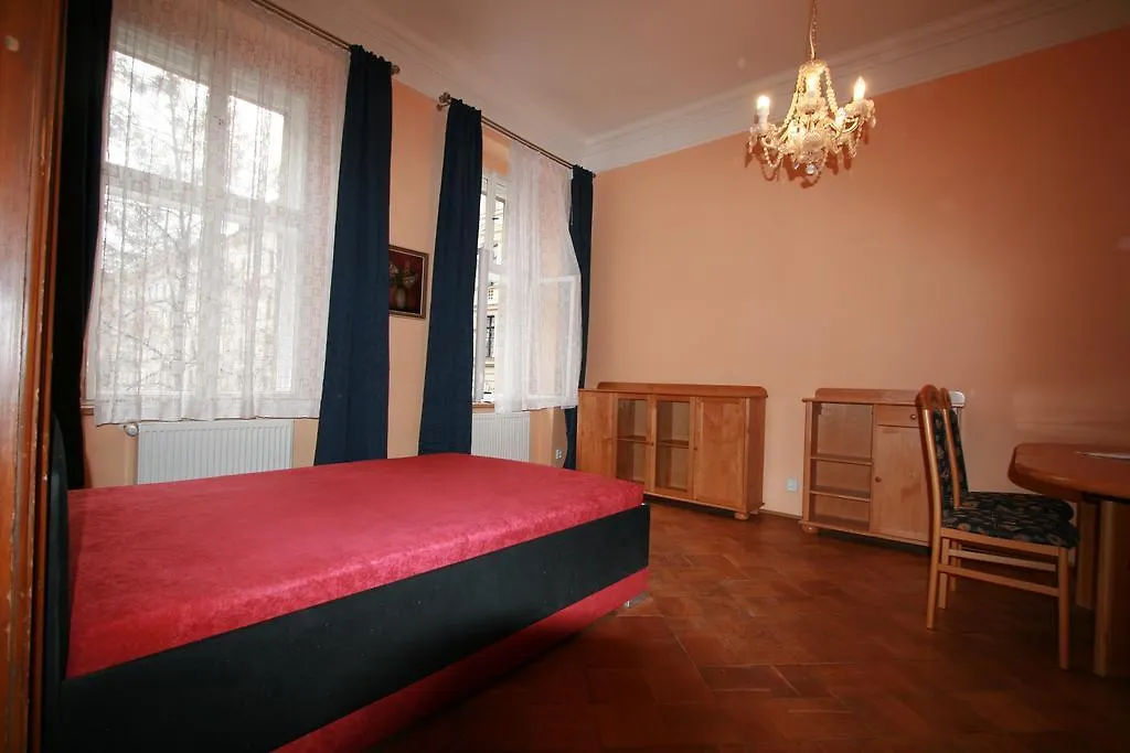 Apartment No 0B Petrinska 18 - Mala Strana 프라하 0*,